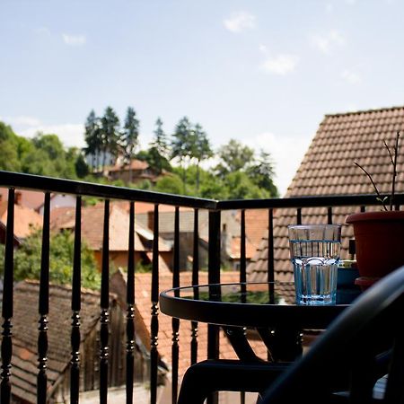 Avram Iancu Private Apartment With Ac Braşov Eksteriør bilde